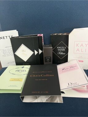 High End Assorted Women’s Fragrance Sample Set